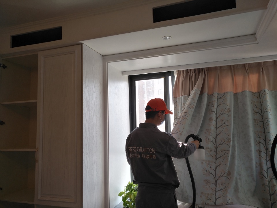 臥室窗簾噴涂施工 臥室窗簾噴涂施工