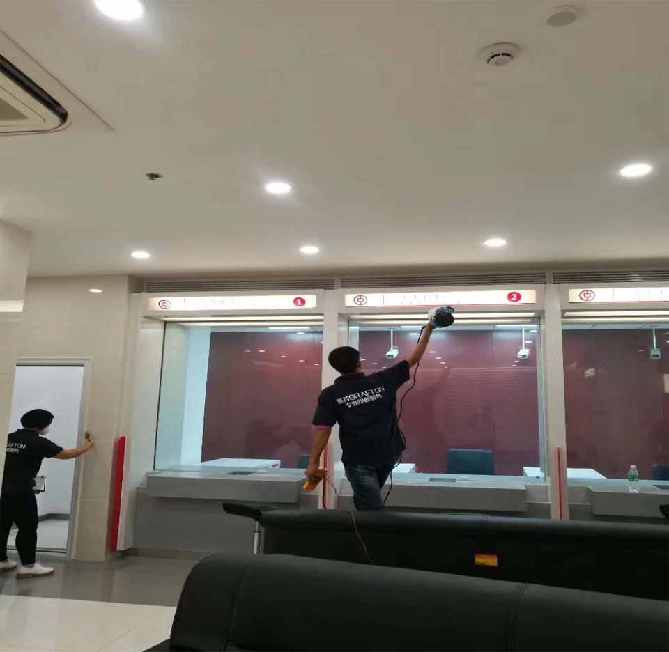 銀行大廳柜臺全方位噴涂施工 銀行大廳柜臺全方位噴涂施工