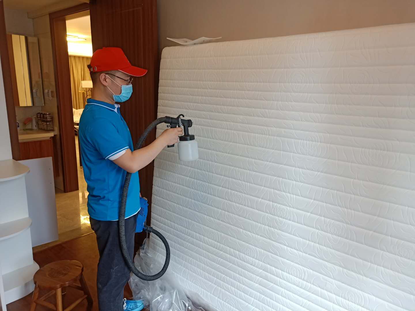 臥室床墊噴涂施工治理 臥室床墊噴涂施工治理