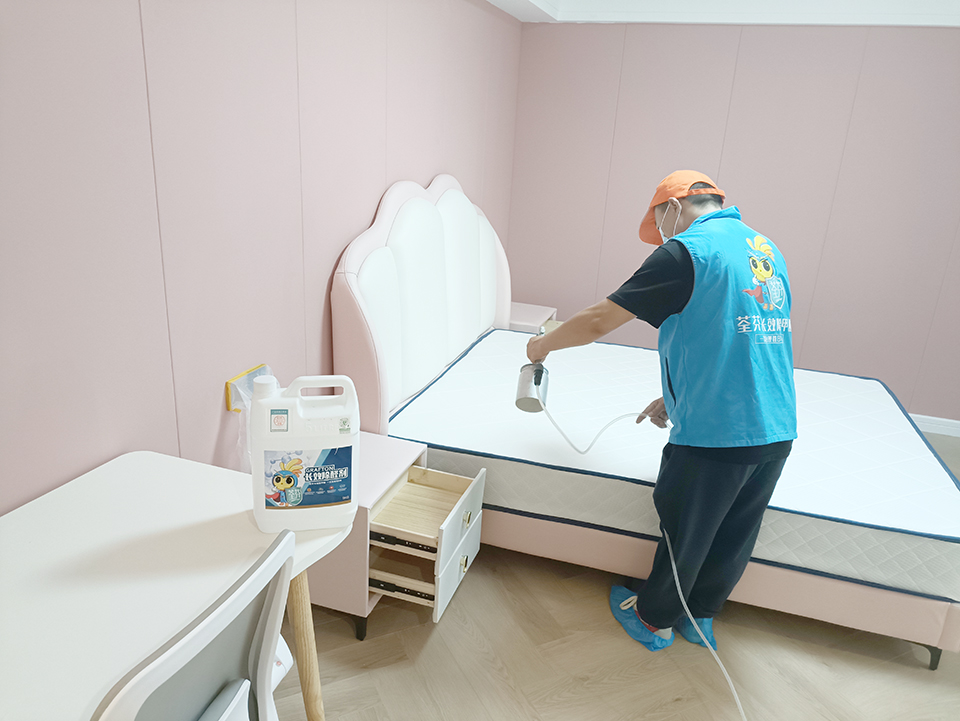 臥室床墊床架噴槍施工治理 臥室床墊床架噴槍施工治理